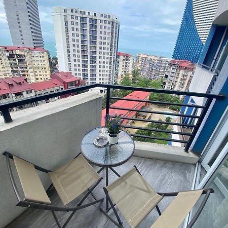 Ferienwohnung Pirosmani 18D, 12 Floor Batumi Exterior foto