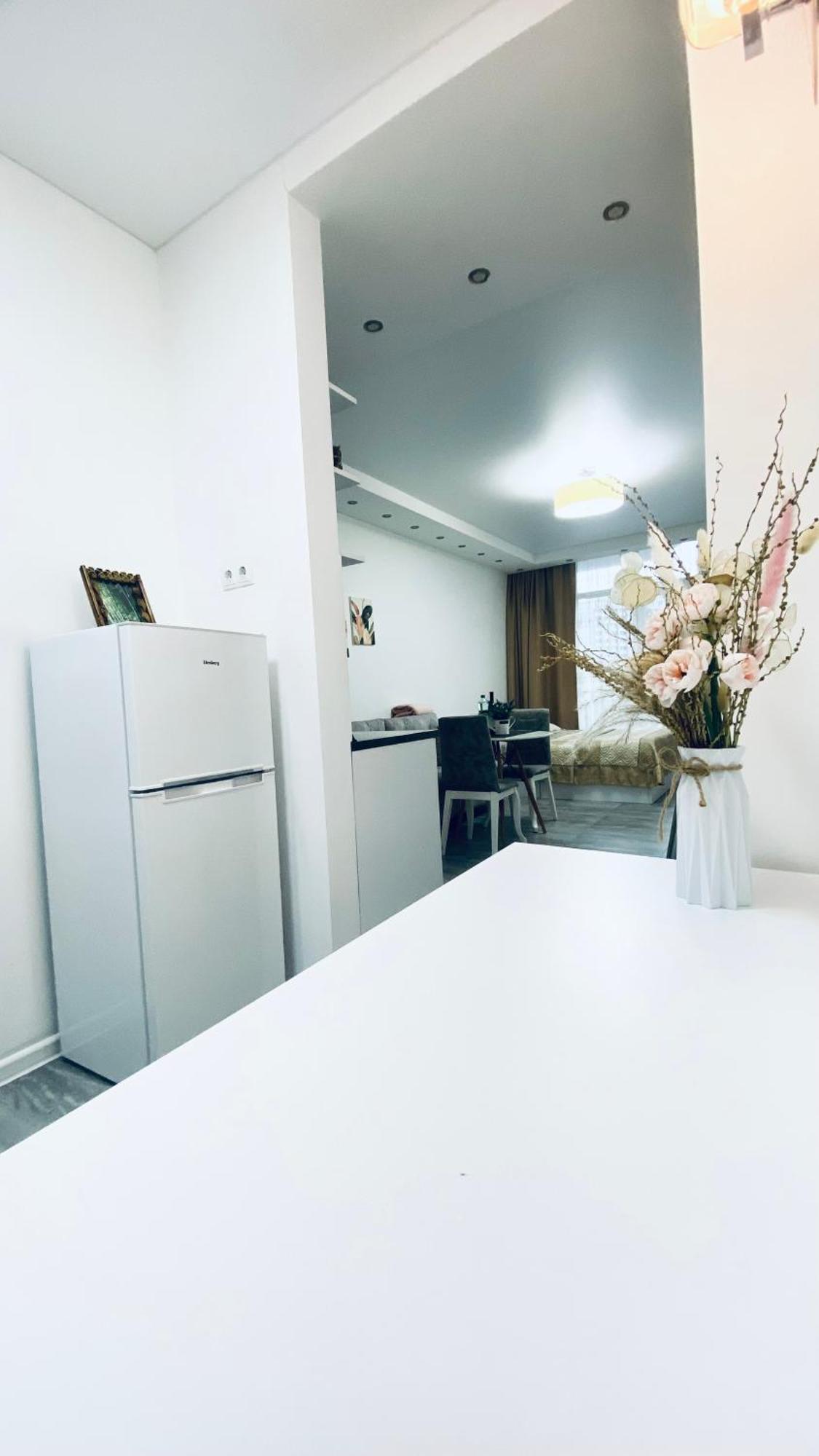 Ferienwohnung Pirosmani 18D, 12 Floor Batumi Exterior foto